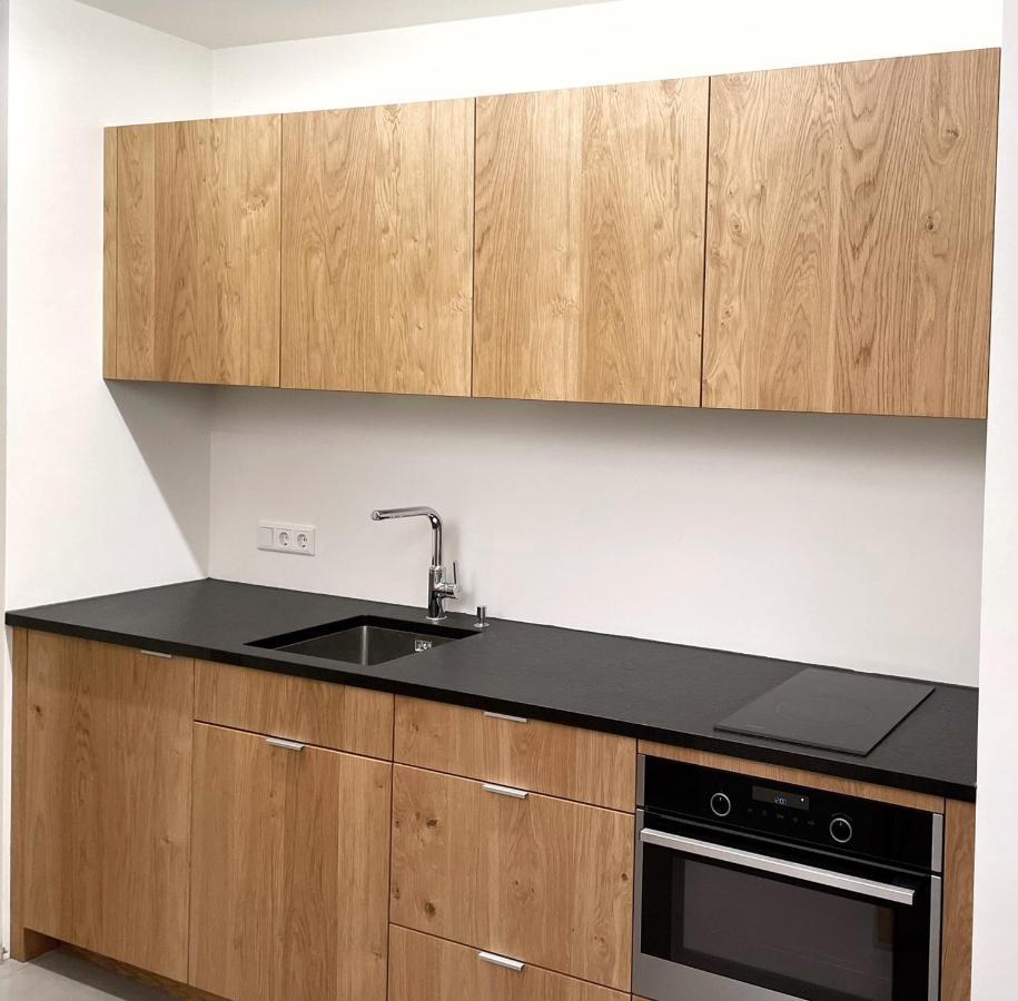 Apartmenthaus Anna Лустенау Экстерьер фото